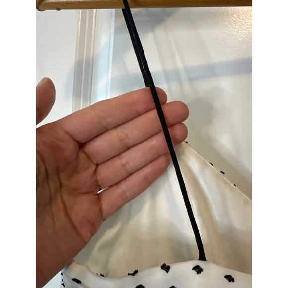 Self-Portrait Swiss Dot Pleated Chiffon Midi Dress White Black Size 4 - Picture 9 of 15